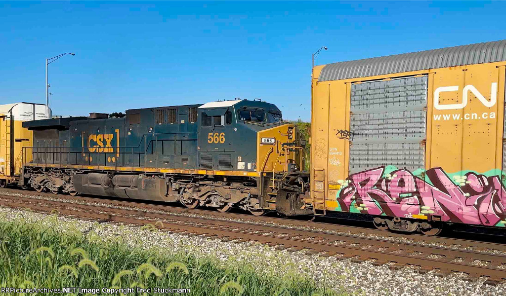 CSX 566